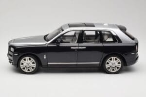 Rolls-Royce Cullinan Czarny & Srebrny OEM 1:18 ROLLS001 Metal — zdjęcie 4 z 8