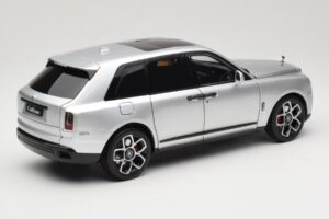 Rolls-Royce Cullinan Srebrny Z Shadow Wheels OEM 1:18 028-16A Metal — zdjęcie 3 z 8