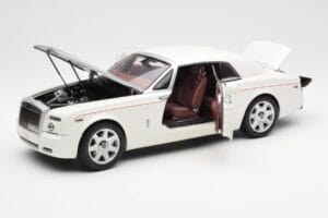 Rolls-Royce Phantom Coupe English Biały Srebrny Kyosho 1:18 08861EW Metal — zdjęcie 2 z 8