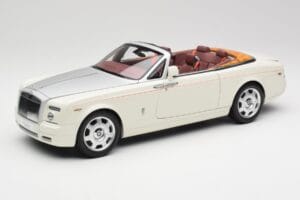 Rolls-Royce Phantom Drophead Coupe English Biały Kyosho 1:18 08871EW2 Metal