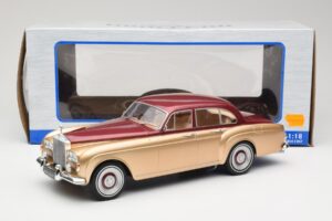 Rolls-Royce Silver Cloud III Flying Spur H.J. Mulliner Czerwony & Złoty MCG 1:18 MCG18132 Metal — zdjęcie 6 z 6
