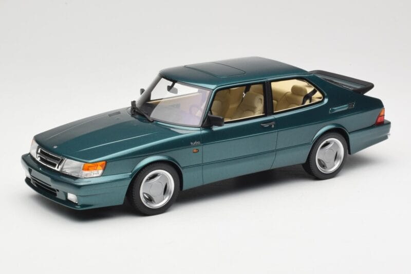Saab 900 Turbo T16 Airflow Eucalyptus Green DNA 1:18 DNA000095 Metal