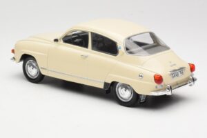 Saab 96 V4 Beige MCG 1:18 MCG18059 Metal — zdjęcie 5 z 6