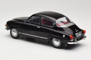 Saab 96 V4 Czarny MCG 1:18 MCG18063 Metal — zdjęcie 5 z 6