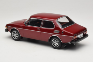 Saab 99 EMS Metallic Czerwony MCG 1:18 MCG18441 Metal — zdjęcie 5 z 6