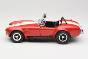 Shelby Cobra 427 S/C Guardsman Red ERTL 1:18 7369 Metal — zdjęcie 4 z 8
