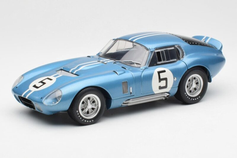 Shelby Cobra Daytona Coupe #5 D. Gurney / B. Bondurant 24 Hours of Le Mans 1964 Exoto 1:18 135190555498 Metal