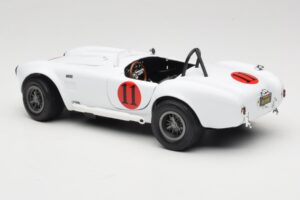 Shelby Cobra 427 S/C Biały Auto World 1:18 AWSS104 Metal — zdjęcie 7 z 8