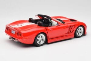 Shelby Series 1 Kabriolet Czerwony Bburago 1:18 3353 Metal — zdjęcie 3 z 8