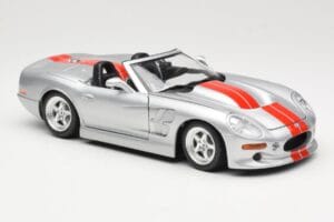 Shelby Series 1 Srebrny Bburago 1:18 3323 Metal — zdjęcie 6 z 8