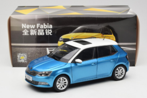 Skoda Fabia Mk3 Niebieski OEM 1:18 ZSF000004BLA Metal — zdjęcie 8 z 8