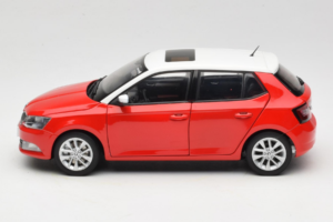 Skoda Fabia Mk3 Czerwony OEM 1:18 ZSF00004ROT Metal — zdjęcie 4 z 8