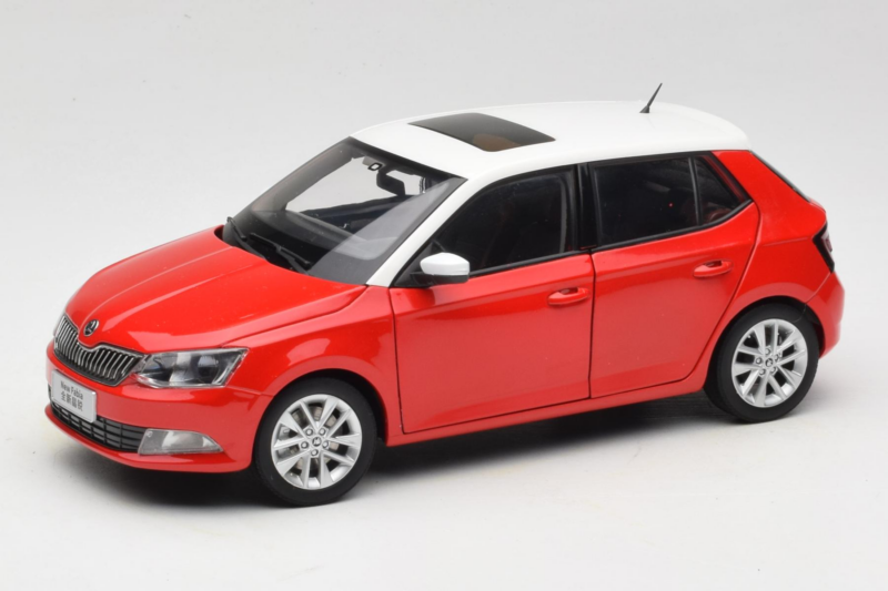 Skoda Fabia Mk3 Czerwony OEM 1:18 ZSF00004ROT Metal