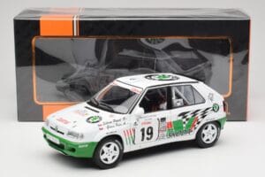 Skoda Felicia Kit Car #19 P. Sibera / P. Gross Tour de Corse 1995 IXO 1:18 18RMC149B Metal — zdjęcie 6 z 6