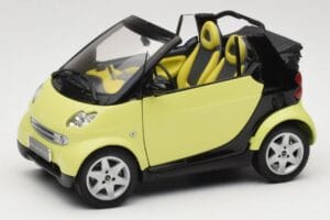 Smart Fortwo 450 Cabrio Żółty Minichamps 1:18 0012889V001C49Q00 Metal