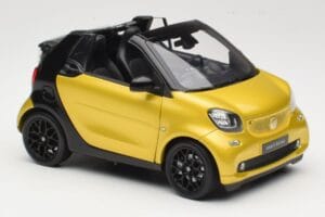 Smart Fortwo 453 Kabriolet Czarny I Żółty Norev 1:18 B66960289 Metal — zdjęcie 6 z 8