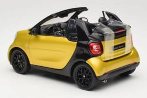 Smart Fortwo 453 Kabriolet Czarny I Żółty Norev 1:18 B66960289 Metal — zdjęcie 7 z 8