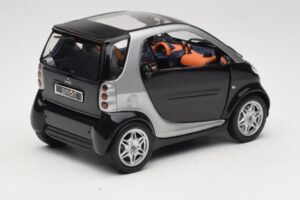 Smart Fortwo Czarny Kyosho 1:18 0004830V000C08Q00 Metal — zdjęcie 3 z 8