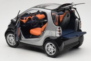 Smart Fortwo Czarny Kyosho 1:18 0004830V000C08Q00 Metal — zdjęcie 5 z 8