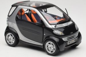 Smart Fortwo Czarny Kyosho 1:18 0004830V000C08Q00 Metal — zdjęcie 6 z 8