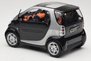 Smart Fortwo Czarny Kyosho 1:18 0004830V000C08Q00 Metal — zdjęcie 7 z 8