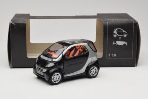Smart Fortwo Czarny Kyosho 1:18 0004830V000C08Q00 Metal — zdjęcie 8 z 8