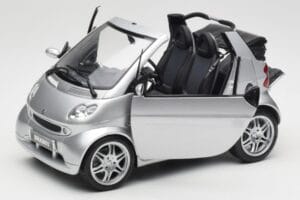 Smart Fortwo W450 Brabus Cabrio Srebrny Edycja Dealerska Kyosho 1:18 0017769V001C05Q00 Metal — zdjęcie 2 z 8
