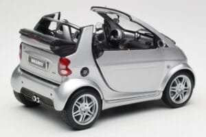 Smart Fortwo W450 Brabus Cabrio Srebrny Edycja Dealerska Kyosho 1:18 0017769V001C05Q00 Metal — zdjęcie 3 z 8