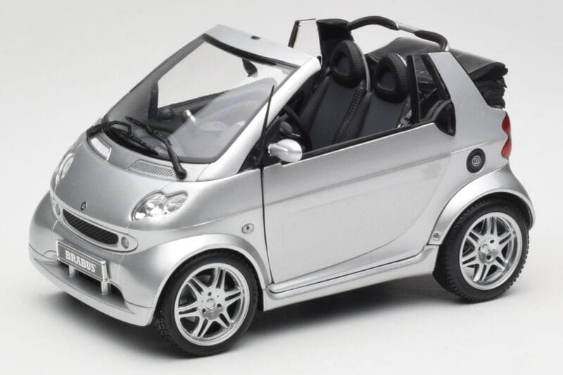 Smart Fortwo W450 Brabus Cabrio Srebrny Edycja Dealerska Kyosho 1:18 0017769V001C05Q00 Metal