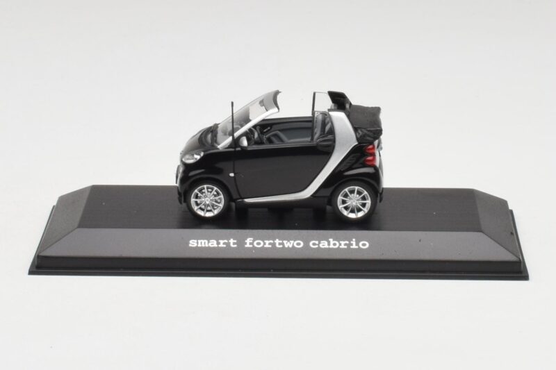 Smart Fortwo Cabrio Głęboki Czarny Minichamps 1:43 Q0022561V001C18Q00 Metal