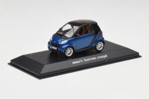 Smart Fortwo Coupe Aqua Niebieski Metallic & Czarny Minichamps 1:43 Q0022558V001C77Q00 Metal — zdjęcie 2 z 4
