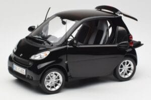 Smart Fortwo Coupe W451 Deep Czarny Minichamps 1:18 Q0022563V001C02Q00 Metal — zdjęcie 2 z 8