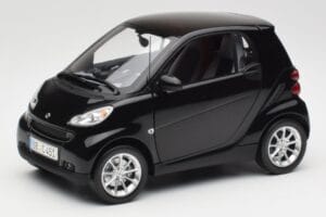 Smart Fortwo Coupe W451 Deep Czarny Minichamps 1:18 Q0022563V001C02Q00 Metal