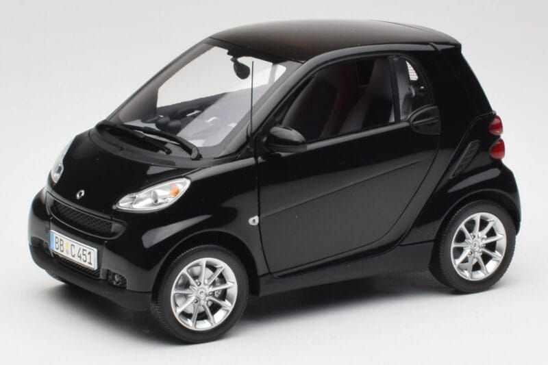 Smart Fortwo Coupe W451 Deep Czarny Minichamps 1:18 Q0022563V001C02Q00 Metal