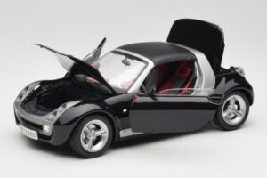 Smart Roadster Czarny Bburago 1:18 34099-M1 Metal — zdjęcie 2 z 8