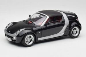 Smart Roadster Ciemnoniebieski Bburago 1:18 34917 Metal
