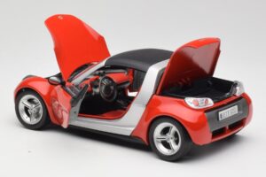 Smart Roadster Czerwony Bburago 1:18 34099 Metal — zdjęcie 5 z 8
