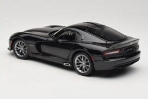 SRT Viper GTS Czarny Maisto 1:18 31128 Metal — zdjęcie 7 z 8