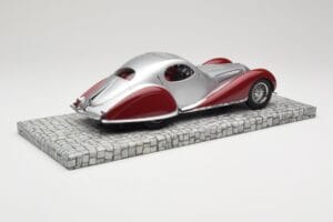 Talbot-Lago T150 C-SS Coupe Srebrny Czerwony Minichamps 1:18 107117121 Żywica — zdjęcie 2 z 6