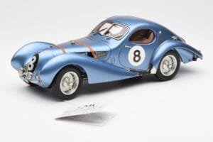 Talbot-Lago T150 C-SS #8 24 Hours of Le Mans 1939 CMC 1:18 M-167 Metal