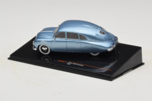 Tatra T600 Tatraplan Niebieski IXO 1:43 CLC594N Metal — zdjęcie 3 z 4