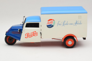 Tempo Dreirad Kastenwagen Pepsi Minichamps 1:18 150099024 Metal — zdjęcie 4 z 8
