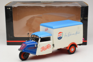Tempo Dreirad Kastenwagen Pepsi Minichamps 1:18 150099024 Metal — zdjęcie 8 z 8
