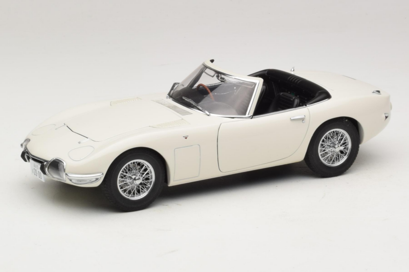 Toyota 2000 GT Kabriolet Biały James Bond Collection AUTOart 1:18 78731 Metal