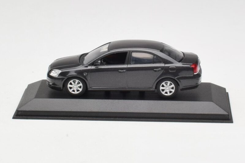 Toyota Avensis T250 Ciemnoszary Minichamps 1:43 TOYOTA003 Metal
