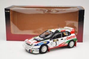 Toyota Corolla WRC #3 C. Sainz / L. Moya Safari Rally 1999 AUTOart 1:18 89982 Metal — zdjęcie 8 z 8