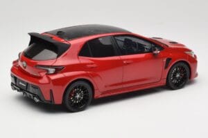 Toyota GR Corolla Circuit Edition E210 Supersonic Red Otto 1:18 OT1072 Żywica — zdjęcie 2 z 6