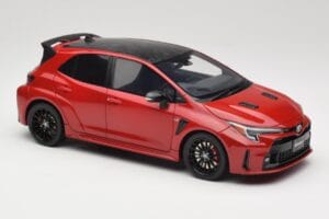 Toyota GR Corolla Circuit Edition E210 Supersonic Red Otto 1:18 OT1072 Żywica — zdjęcie 4 z 6