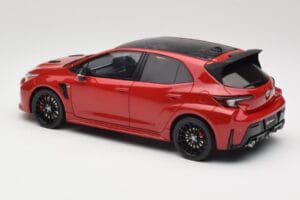 Toyota GR Corolla Circuit Edition E210 Supersonic Red Otto 1:18 OT1072 Żywica — zdjęcie 5 z 6