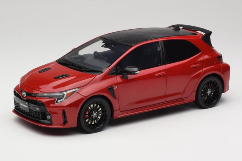 Toyota GR Corolla Circuit Edition E210 Supersonic Red Otto 1:18 OT1072 Żywica